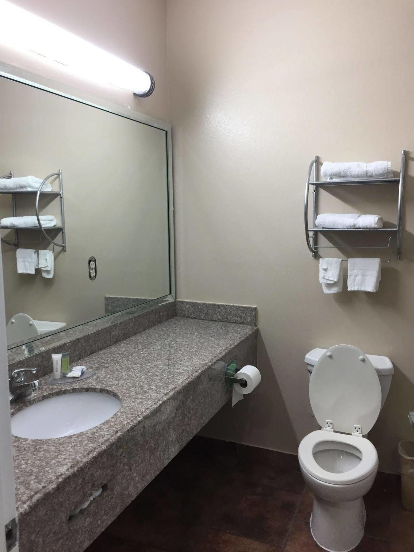 Scottish Inns & Suites Timber Creek, Houston, Tx Barker Eksteriør billede